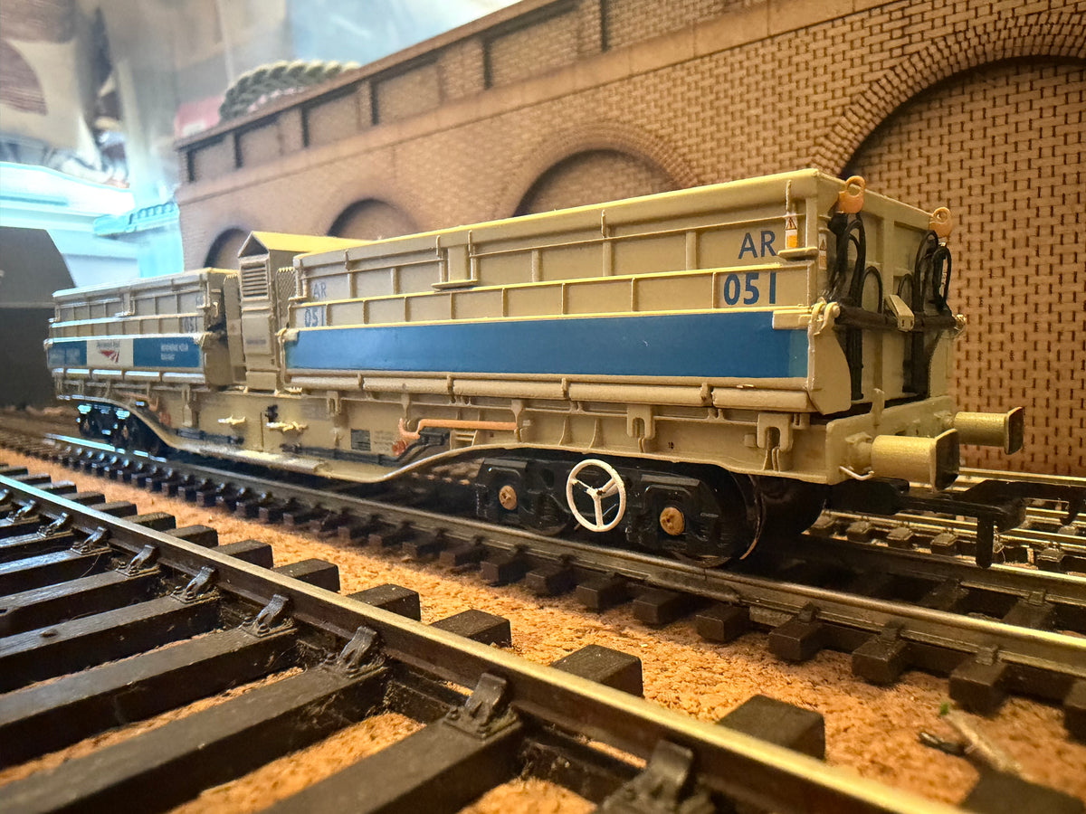 Dapol B859B (OO) Thrall Europa, MRA 57T Bogie Hopper, Full Rake, Pack Of Five in Network Rail Blue and Grey 