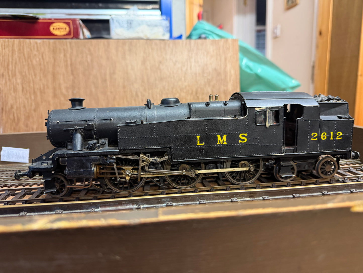 Manufacturer Unknown (O Gauge) London Midland & Scottish Railway ‘Stanier’ 4P Tank No.2612 in unlined LMS Black.