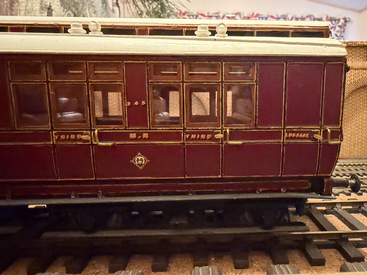 Midland Carriage Works J114 (O Gauge) Midland Railway, 47ft Bogie Clerestory, Lavatory Third No.345 in MR Crimson Lake 