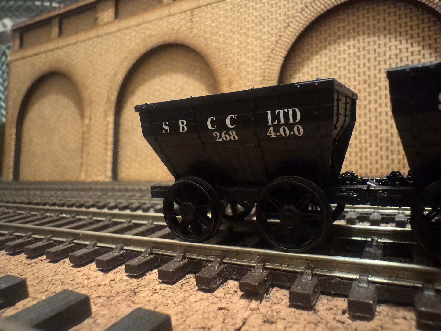 Accurascale ACC2802C (OO) Ex NER ‘Chaldron’ Wagons in Seaton Burn Coal Company Livery. Triple Pack 