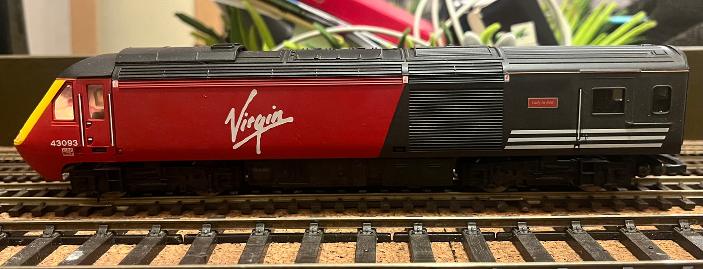 Hornby (OO) Virgin Train HST train pack.