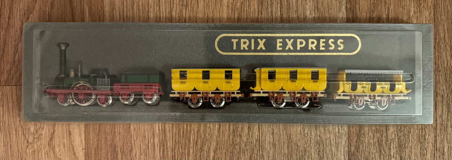 Trix [3 rail] (HO) Adler Train Pack.