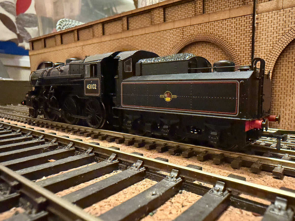 Bachmann 32-577 (OO) British Railways [LMS] Ivatt 4MT ‘Fargo’ No.43102 in BR Lined Black. (Shed Code 51A, Darlington Depot) DCC Ready 