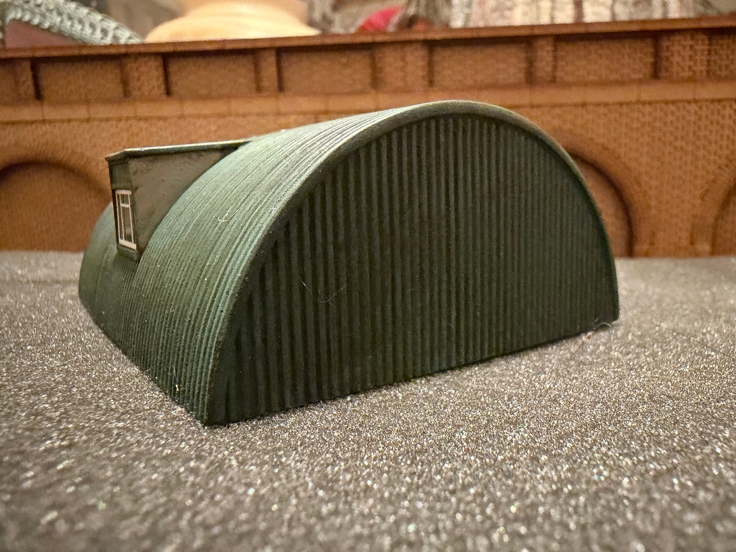 Hornby Skaledale R8788 (OO / 1:76) Corrugated Nissen Hut 