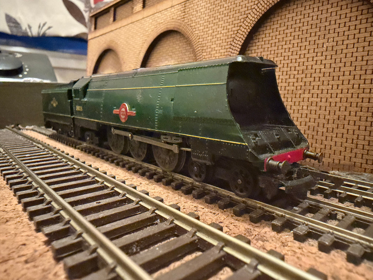 Tri-ang T.3 (TT) Merchant Navy Starter Set 