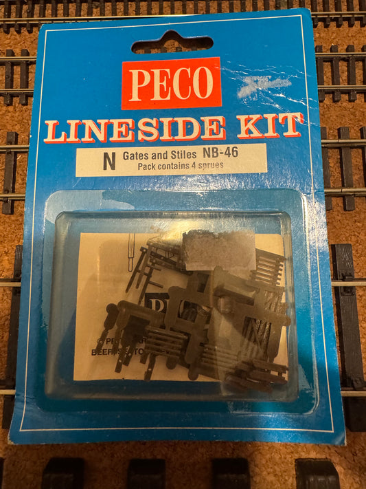 Peco NB-46 (N Gauge) Field Gate, Stiles and Wicket Kit. 