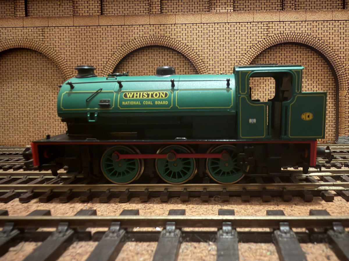 Hornby R2212 (OO) Hunslet Austerity No.3694 “Whiston” in Bold Colliery / National Coal Board Livery 