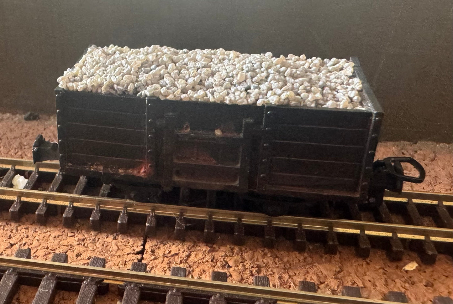 KD Railway (OO9) Five Plank Open Wagon, with Ballast Load.