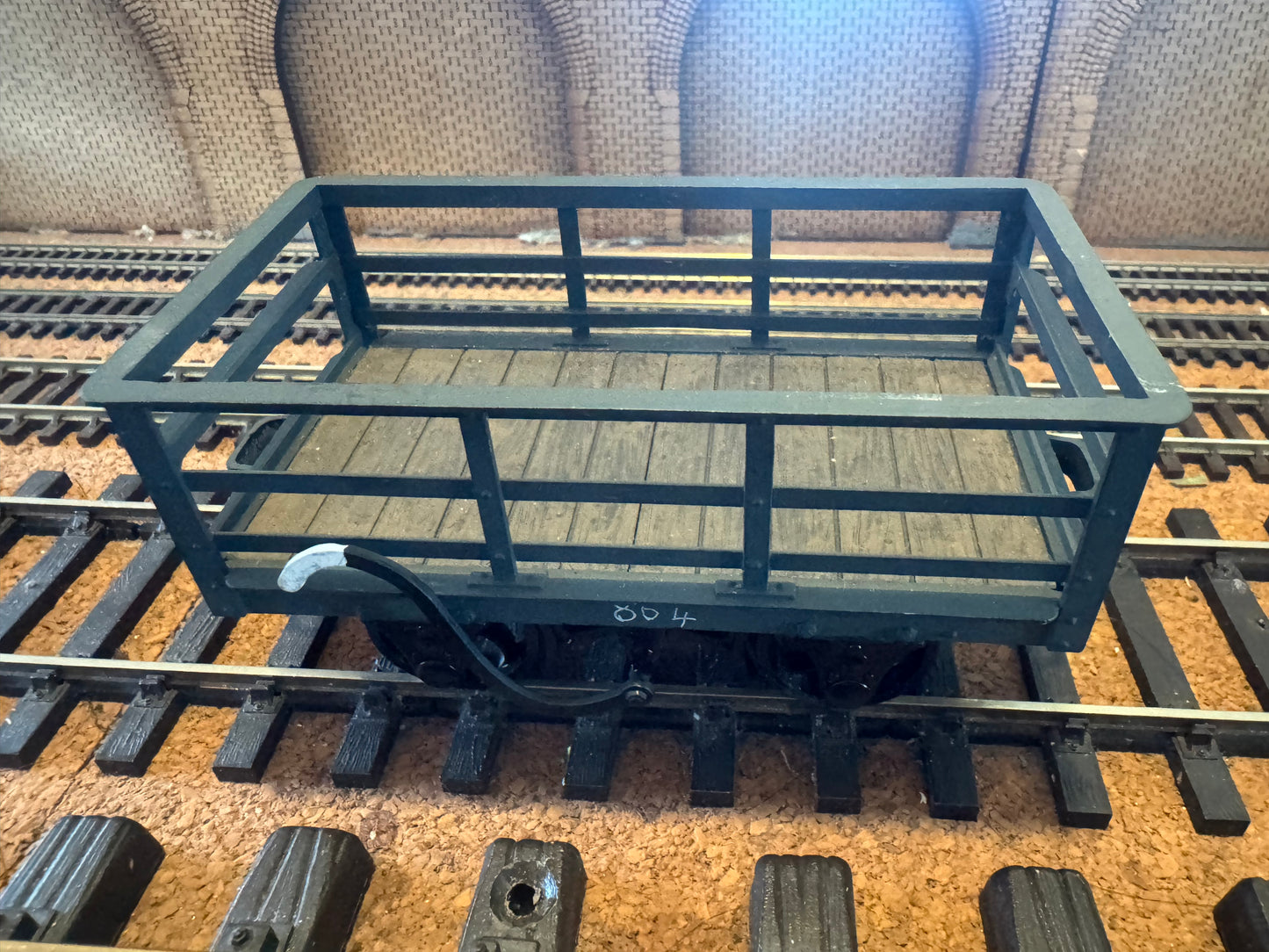 Cooper-Craft (SM32 / 16mm Scale) Festiniog Railways Slate Wagon No.864 in Dark Grey 