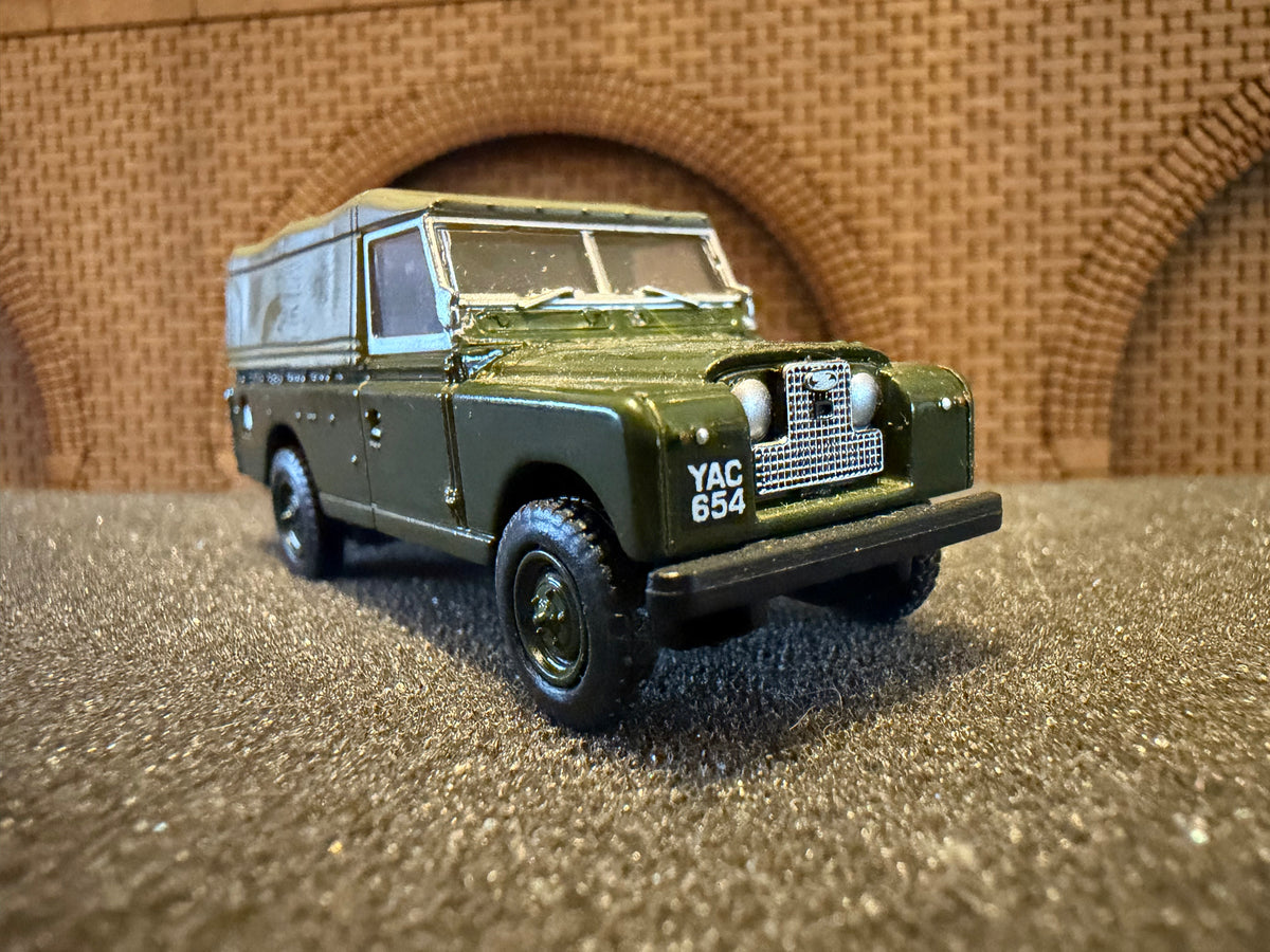Oxford Diecast 76LAN2011 (1:76 / OO) Land Rover Series 1, Long Wheel Base, Registration YAC654 