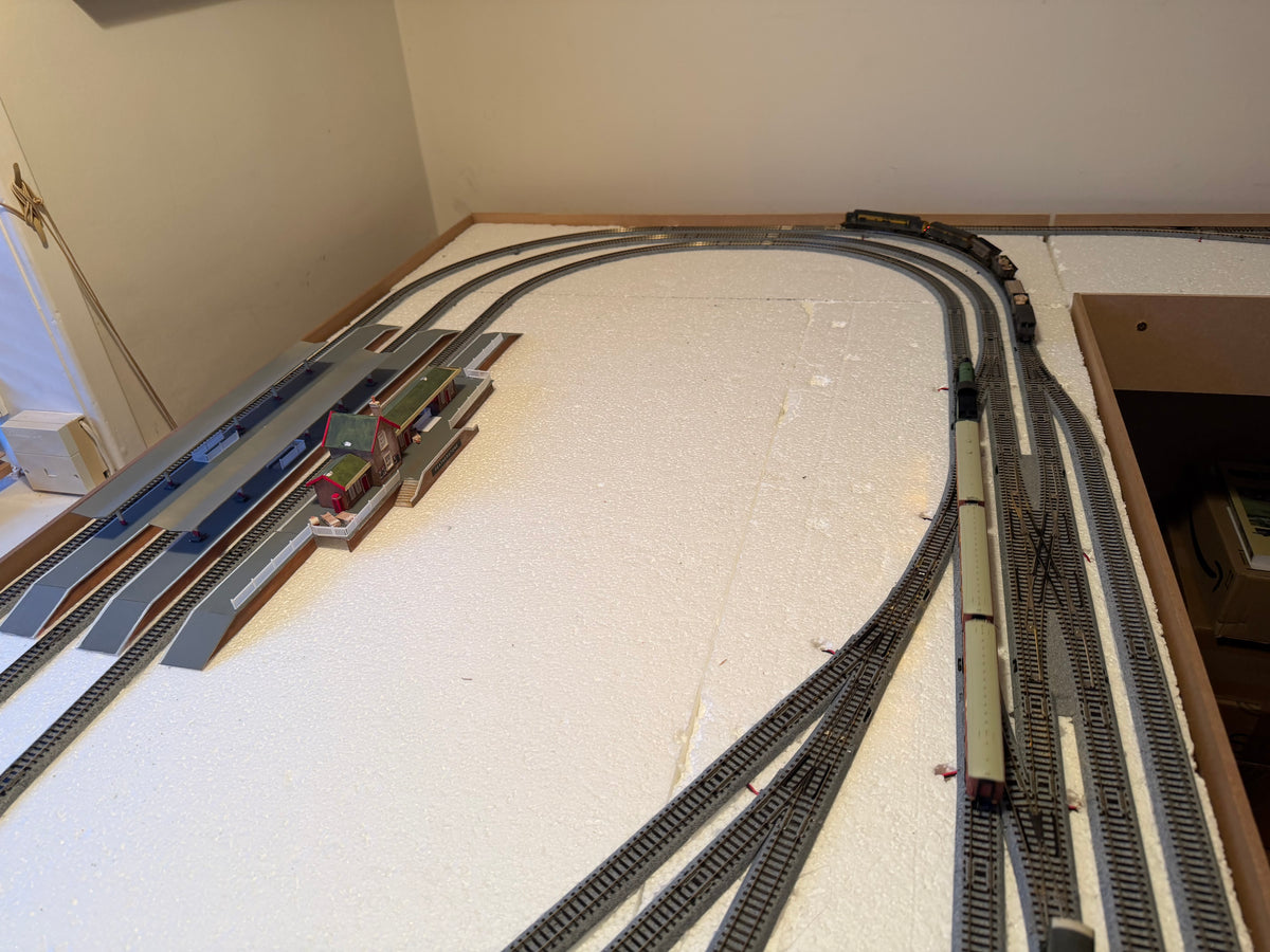 Kato N Gauge Model Railway, Wired for DCC. 