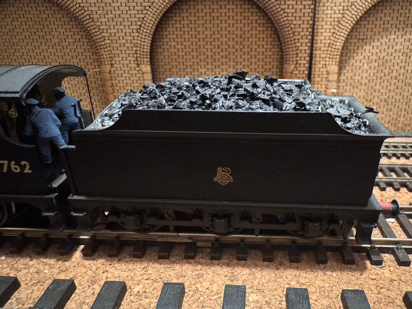 Bachmann 31-004A (OO) Ex GCR / LNER, O4 No.63762 in Weathered British Railways Unlined Black. DCC Ready (Shed Code 38D, Staveley Great Central Depot)