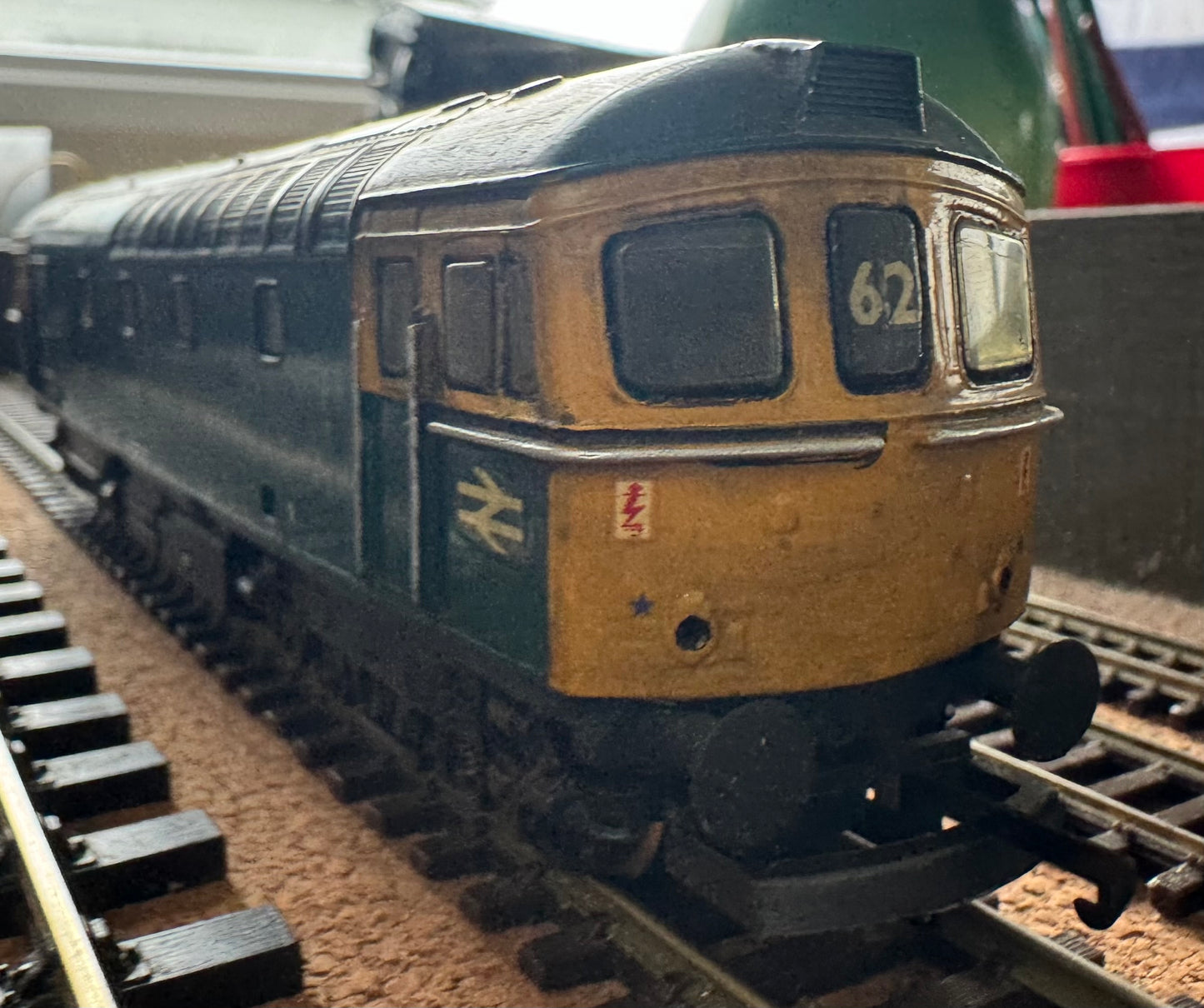 Lima (OO) British Railways, Class 33, No.33010 in Weathered BR Blue.