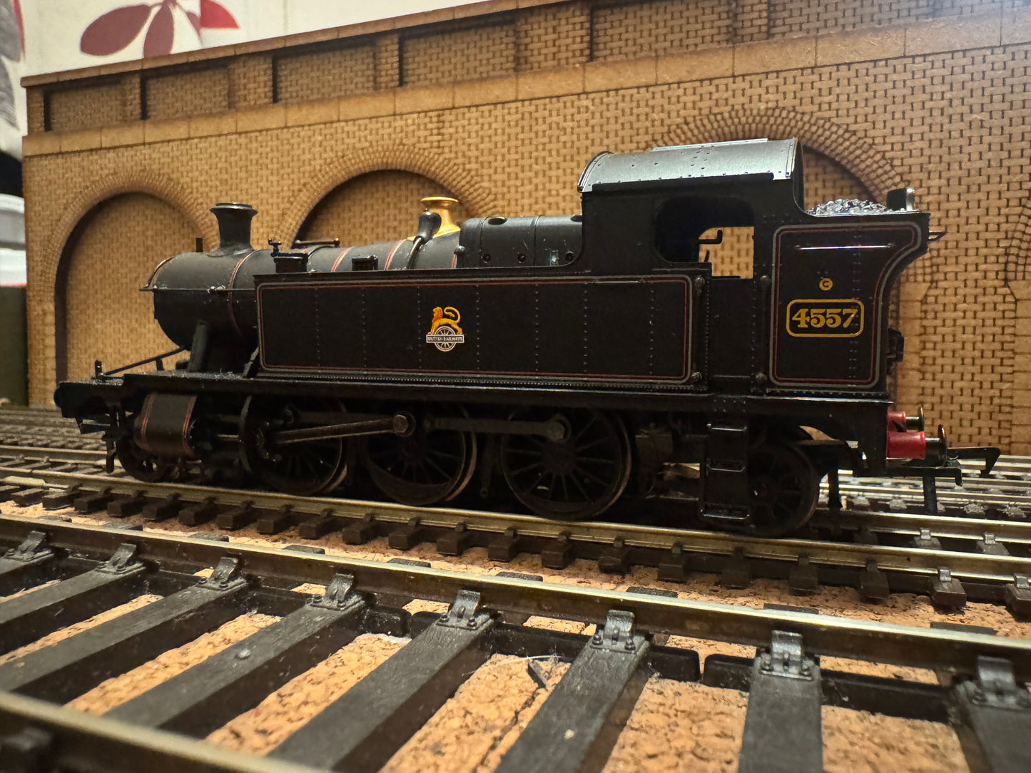 Bachmann 32-129 (OO) Ex GWR 45xx No.4557 in British Railways Lined Black. (Shed Code 87H, Neyland Depot) 