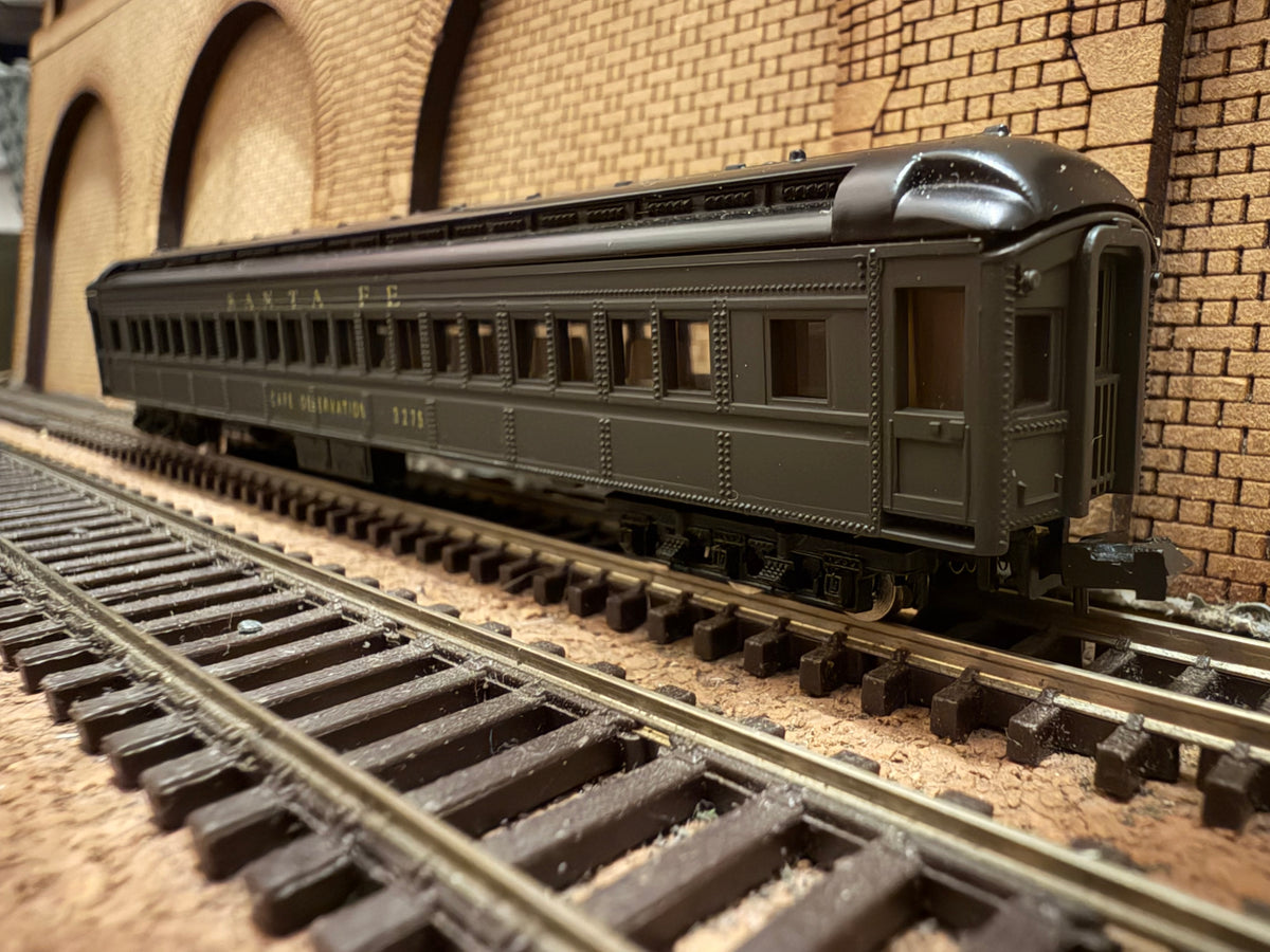 Model Power No.8620 (N Scale) Santa Fe, Cafe Observation Car No.3275 