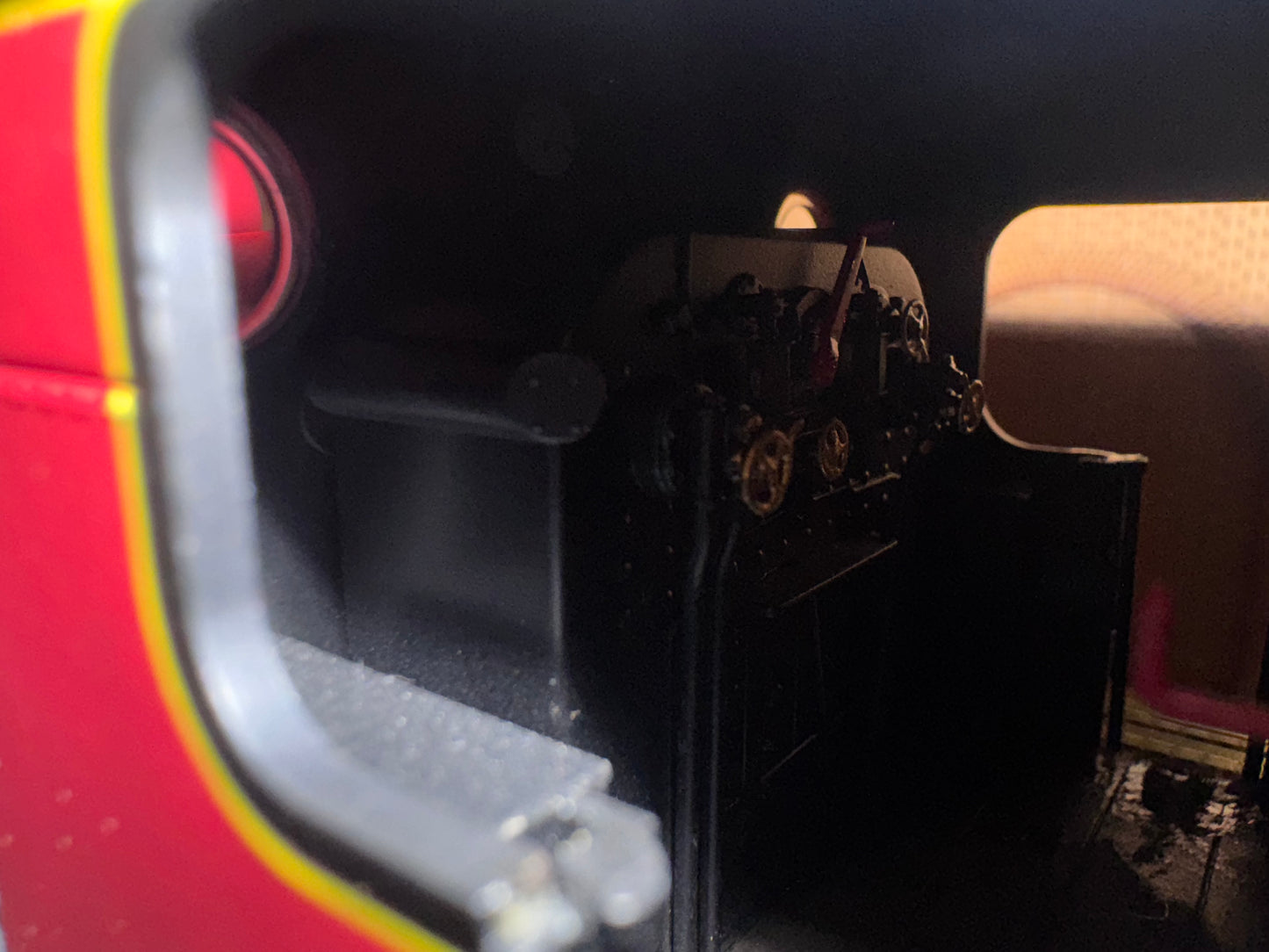 Minerva Model Railways 09531 (O Gauge) Kerr Stuart ‘Victory Class’ No.2 “Regina” in Light Weathered Lined Red with National Coal Board lettering. DCC Fitted 