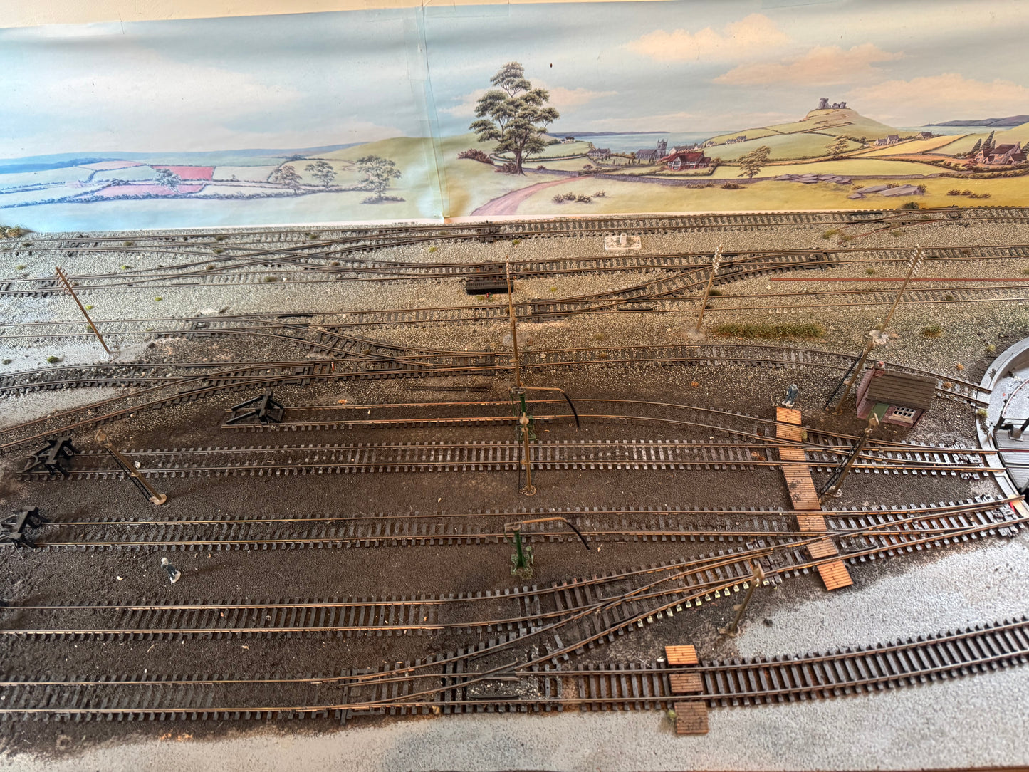 “Becombe” 8ft by 6ft OO Model Railway 