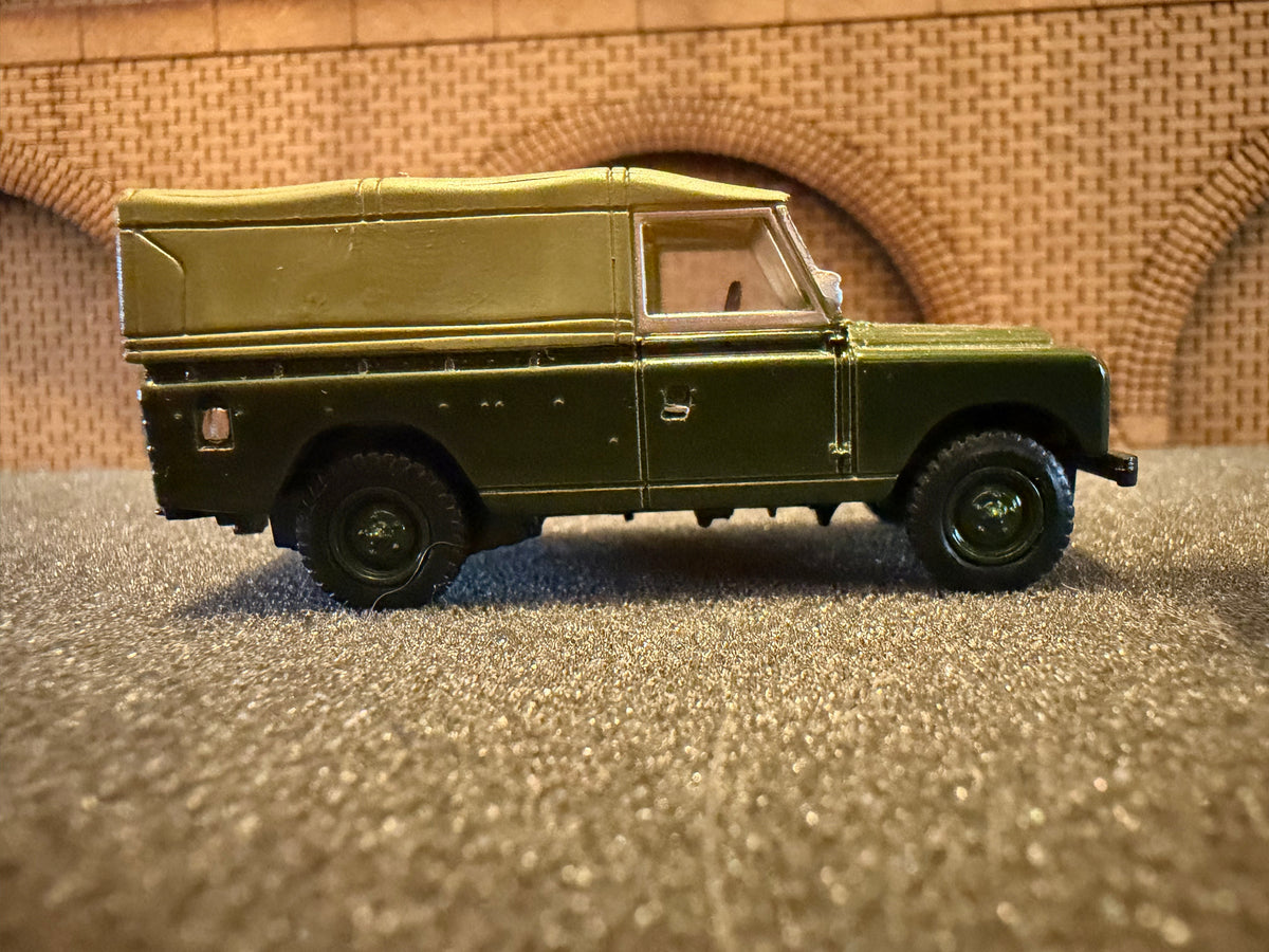 Oxford Diecast 76LAN2011 (1:76 / OO) Land Rover Series 1, Long Wheel Base, Registration YAC654 