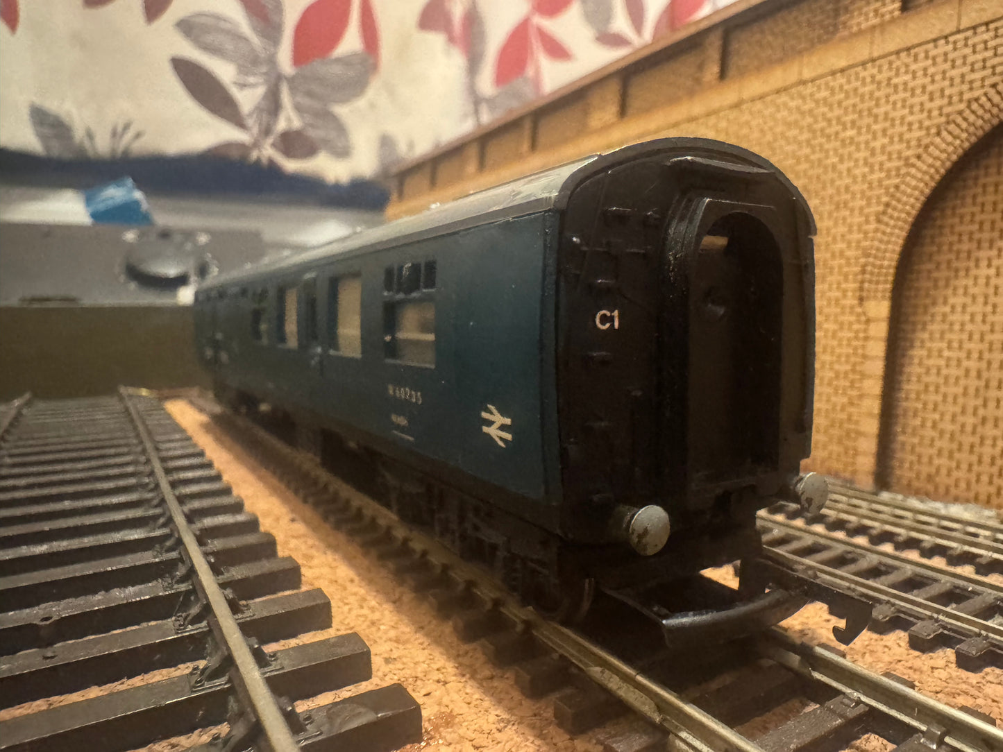 Hornby R746 (OO) Ex LNER Thompson Brake 3rd, conversion to NEA(DH) Van in BR express parcels livery. 
