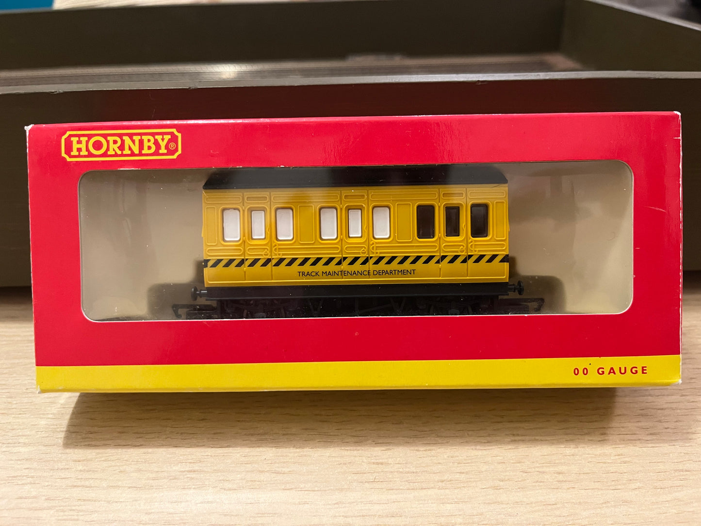 Hornby (OO) Track Cleaning Coach