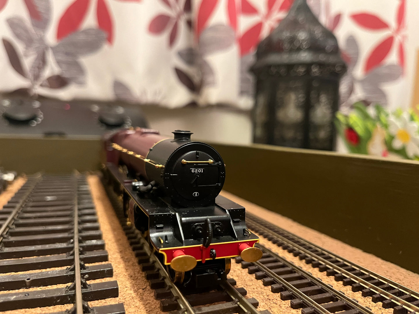 Hornby (OO) The Diamond Jubilee Train Set (DCC Ready)