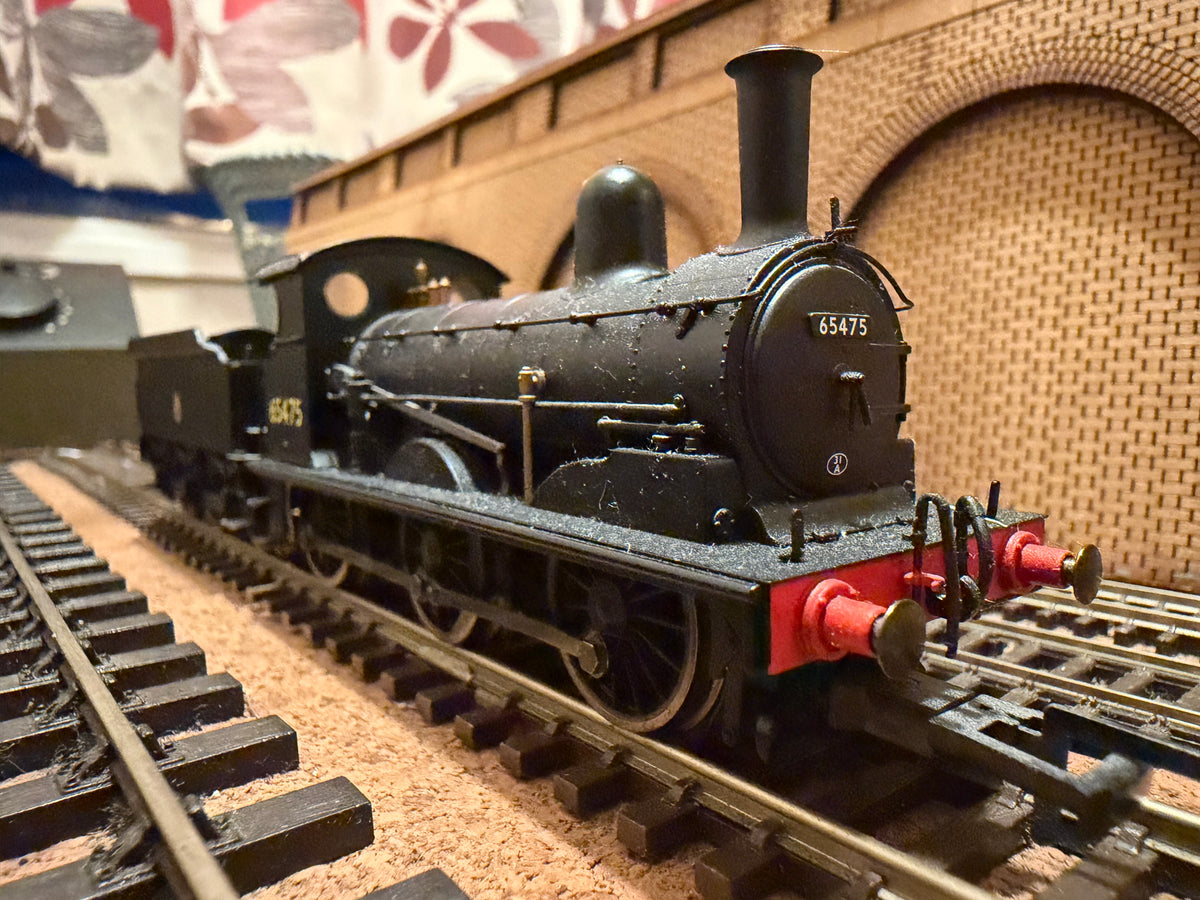 Hornby R3381 (OO) Ex GER / LNER J15 No.65475 in British Railways Unlined Black. (Shed Code 31A, Cambridge Depot) DCC Ready. 