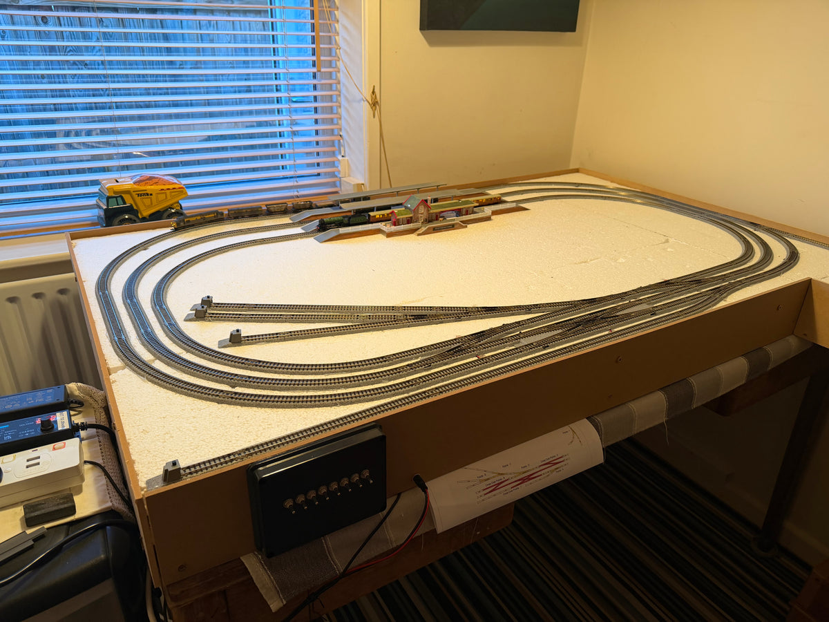Kato N Gauge Model Railway, Wired for DCC. 