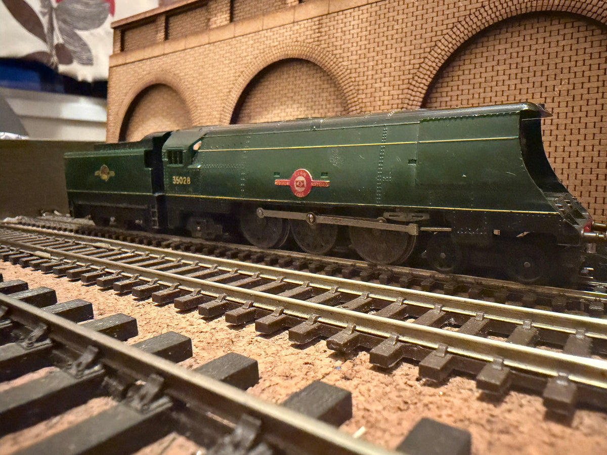 Tri-ang T.3 (TT) Merchant Navy Starter Set 