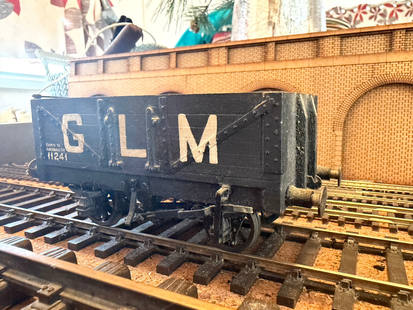 Scratch Built (O Gauge) GLM of Aberdare, Empty Severn Plank Wagon No.11241 