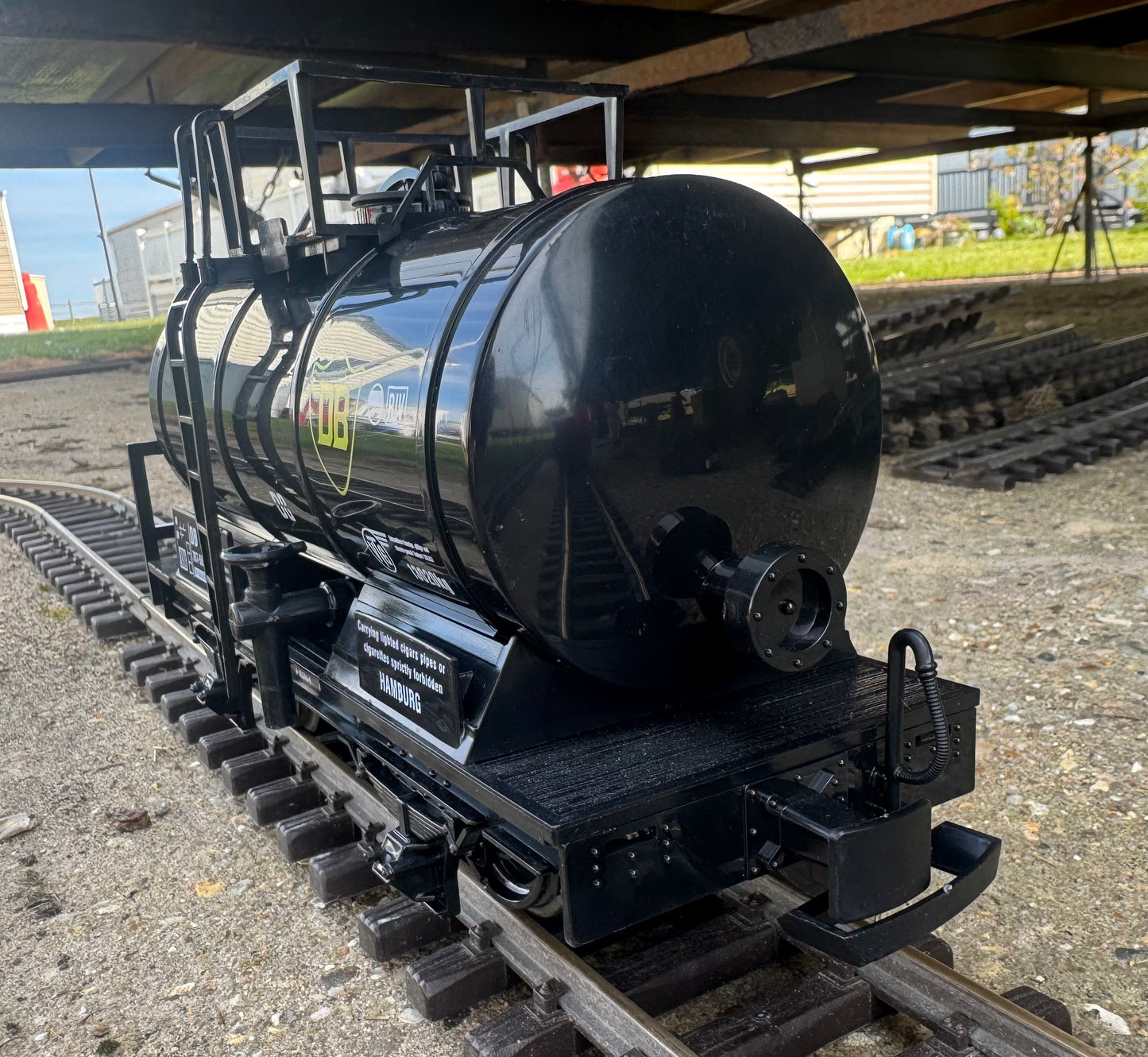 Train 757-5806 (G Scale) Narrow Gauge Fuel Tanker Wagon No.757-5806 in Fictional DB Black