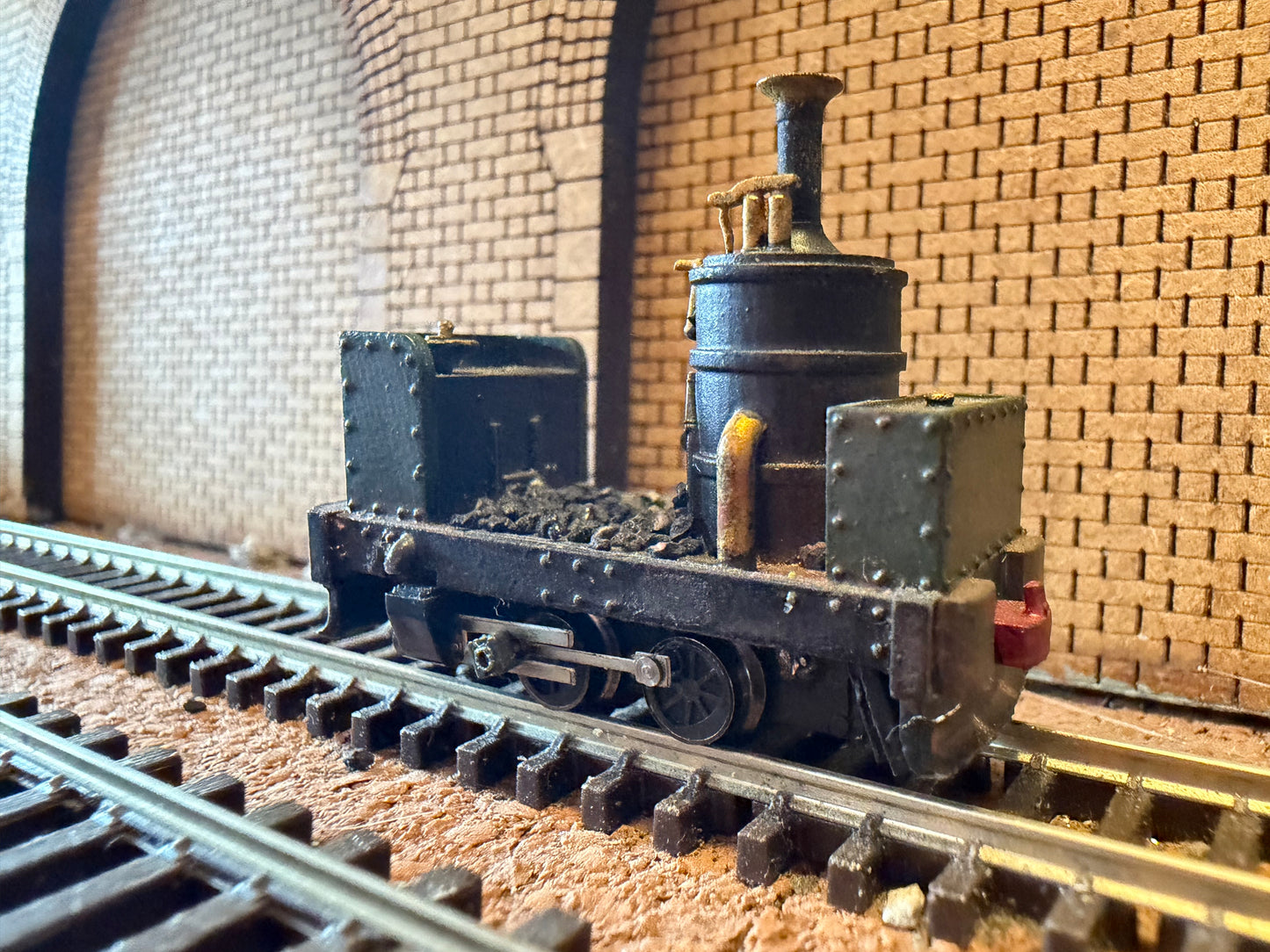 Tramfabiek / Manufacturer Unknown (OO9) Vertical Boiler ‘Coffee Pot’ Loco 
