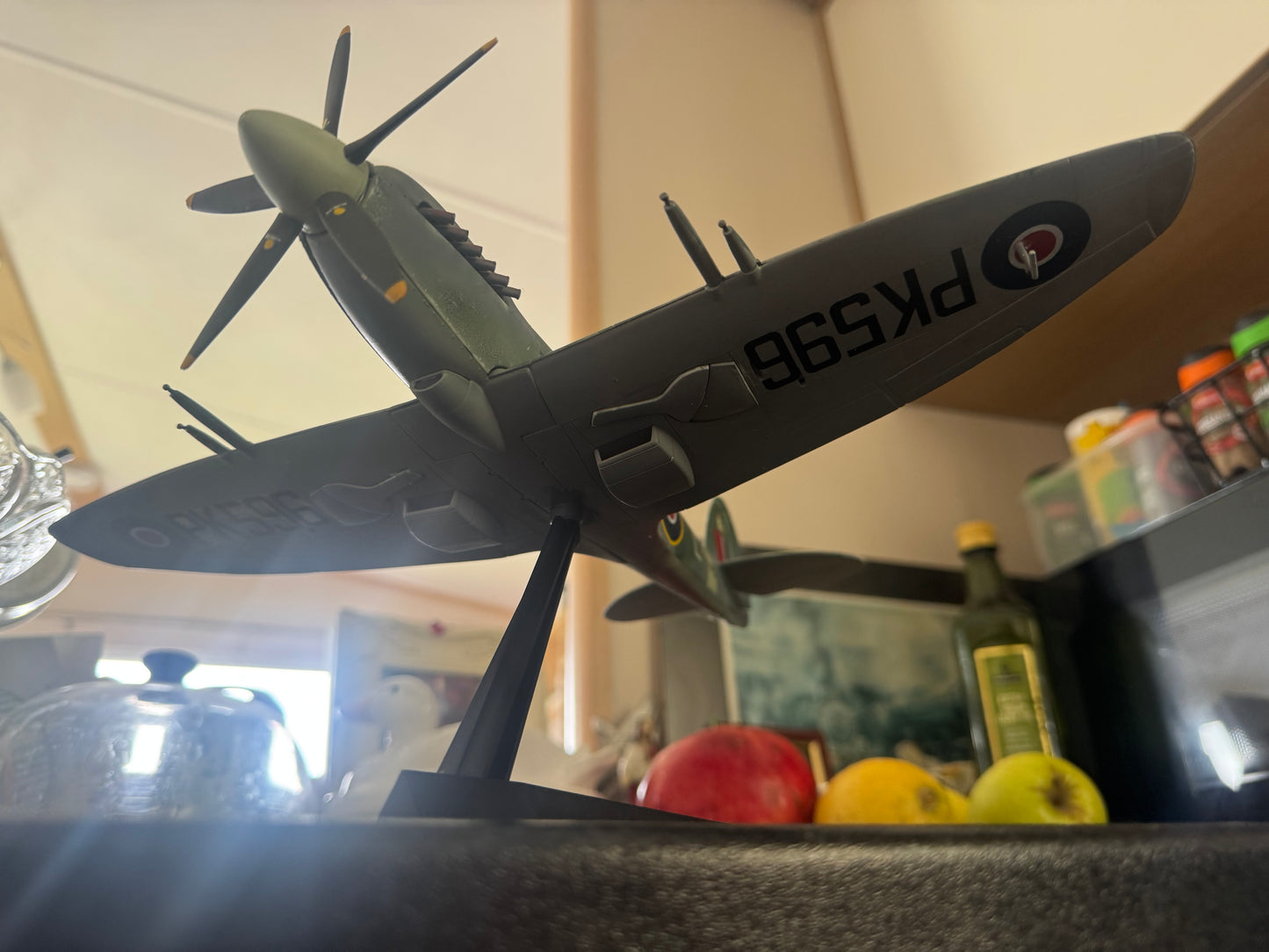 Revell 07404 (1:32 scale) Supermarine Spitfire MK22 PK596 RAT-L of 613 Squadron RAF ‘City of Manchester Squadron’ 