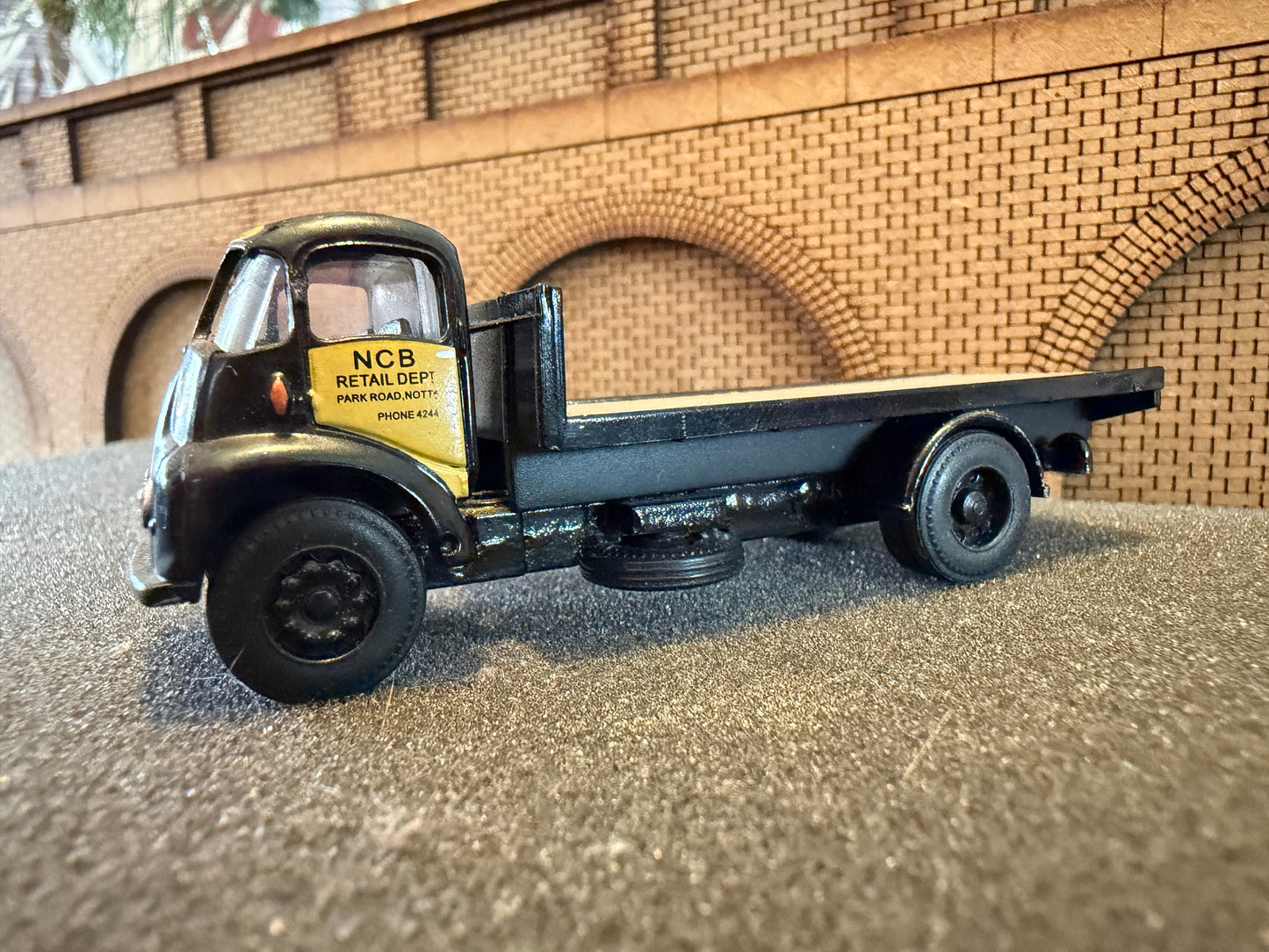 Base Toys D-71 (1:76 / OO) Thornycroft Flatbed in National Coal Board Retail Department of Nottingham Livery