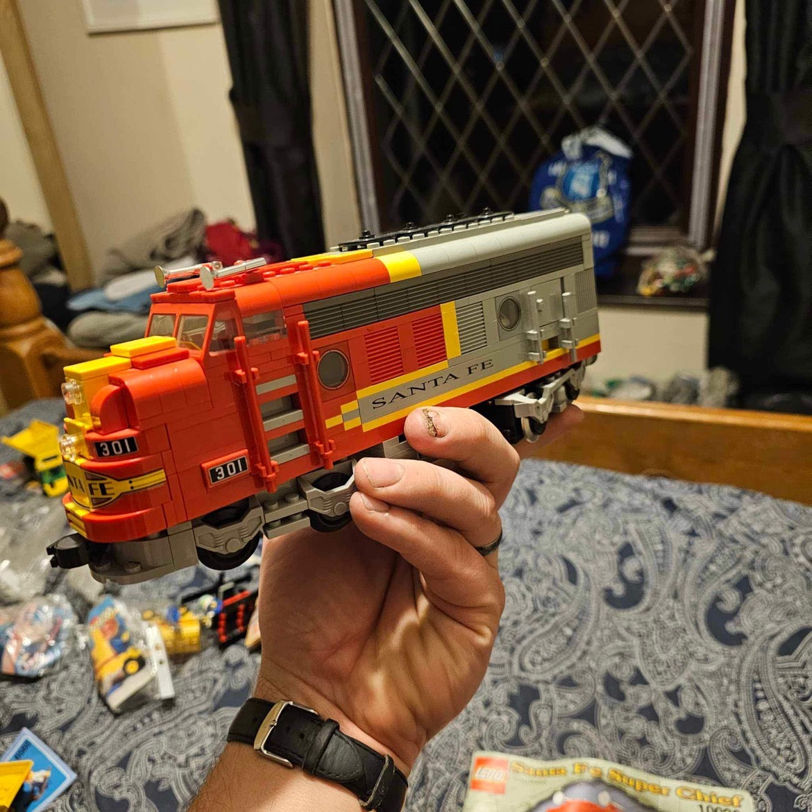 Lego Railway, Santa Fe Super Chief 6 Car Set (Motorised).
