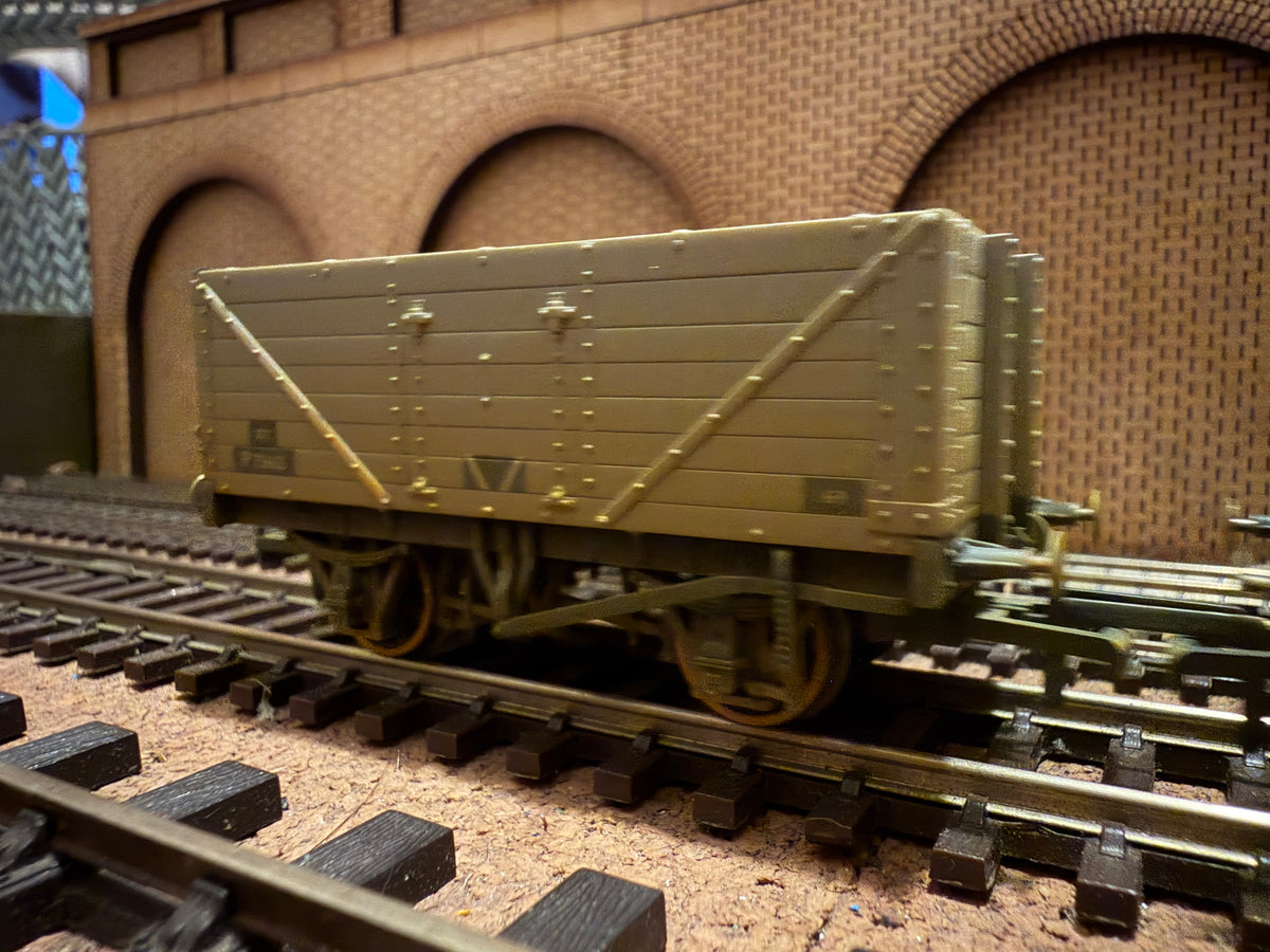 Oxford Rail OR76MW7016 (OO) British Railways Weathered Seven Plank Wagon Tipple Pack