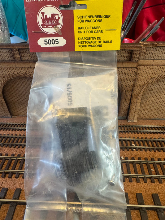 LGB 5005 (G Scale / Gauge 1) Rail Cleaner for Wagons 