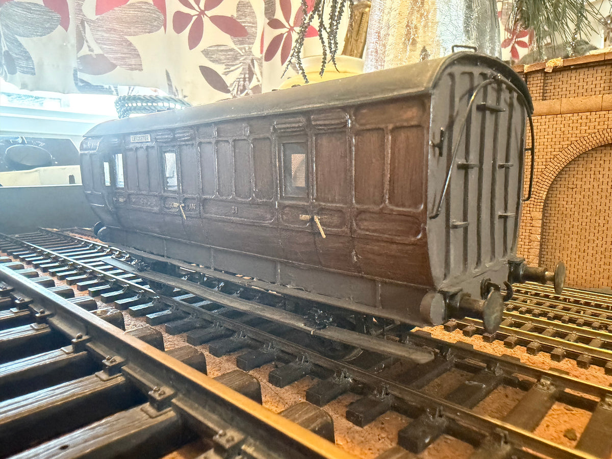 Manufacturer Unknown (O Gauge) Midland & Great Northern Joint Railway, Luggage Brake No.31 in Work M&GNJR Teak 