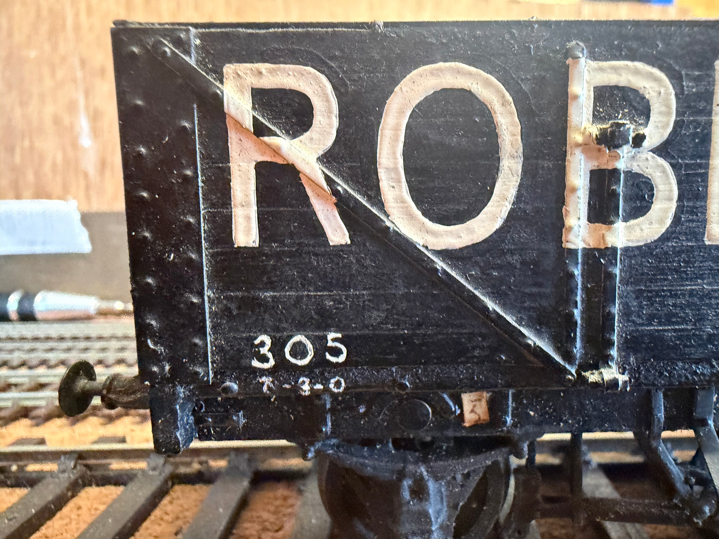 Scratch Built (O Gauge) Charles Roberts & Co Wagon Hire 13T Eight Plank Wagon No.305. In Robert’s Plank with coal load. 