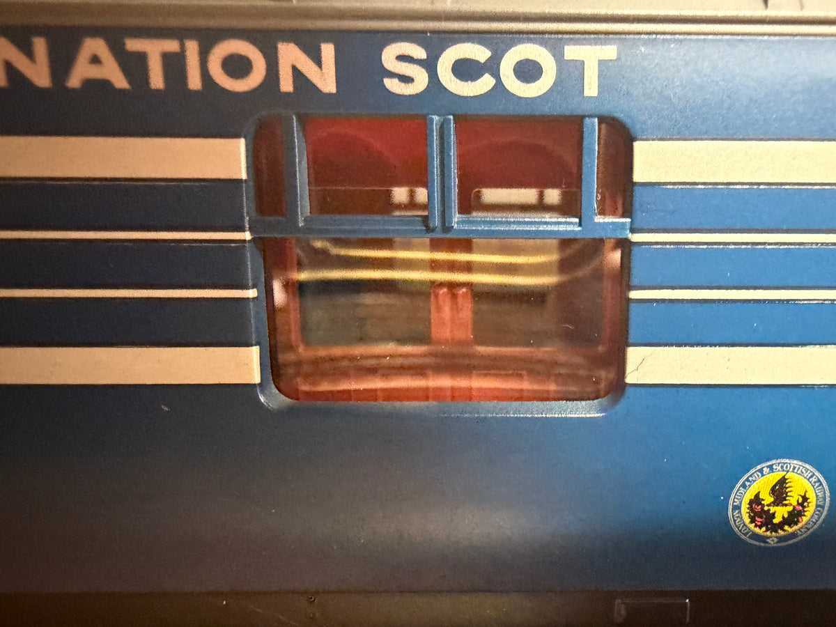 MTH 22-60058 (O Gauge) London Midland & Scottish Railway, ‘Stanier’ Corridor Brake First No.5079 in LMS Coronation Scot Livery 