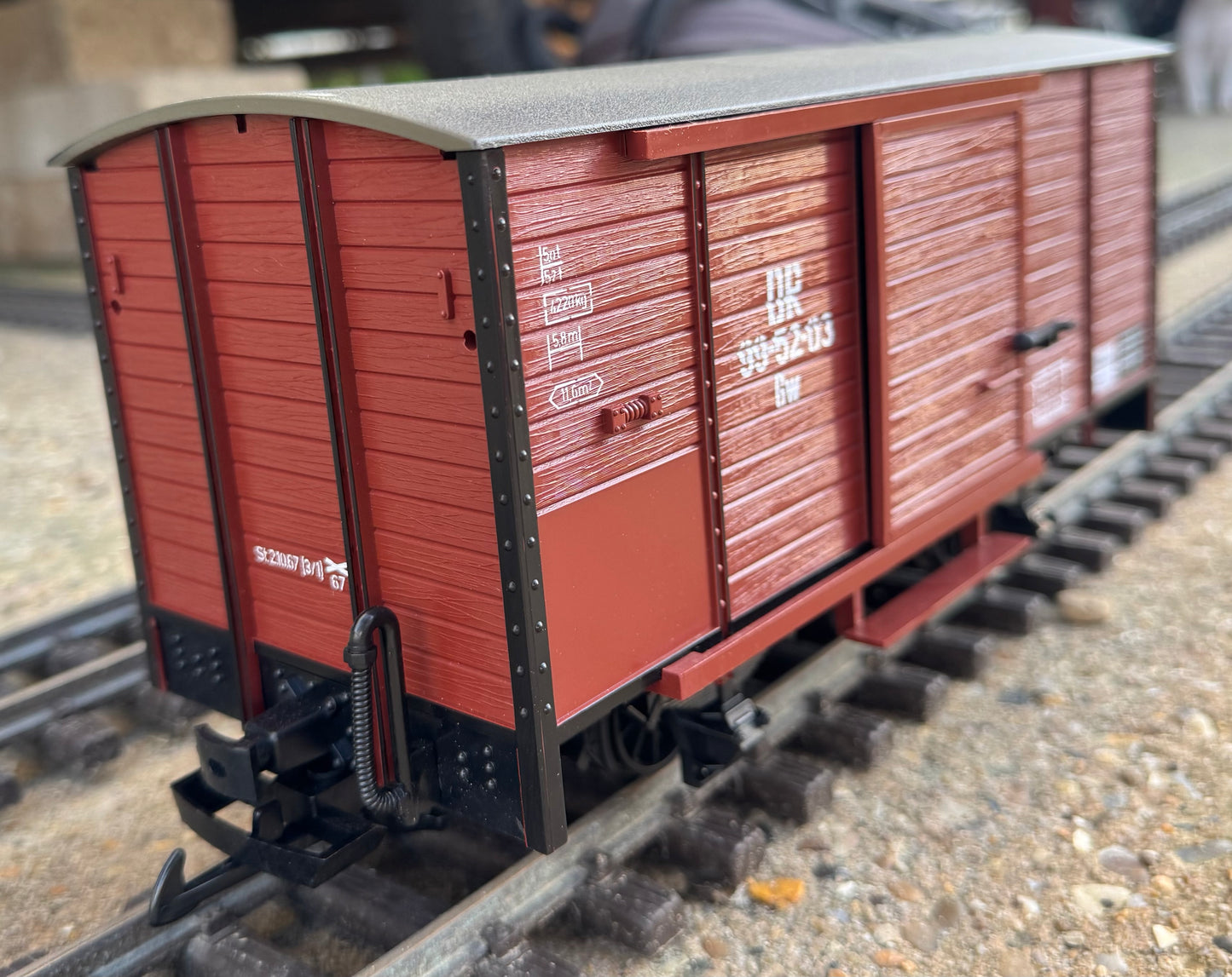 LGB 46350 (G Scale) Deutsche Reichsbahn 6T Box Van No.99-52-03 in DR Bauxite. 