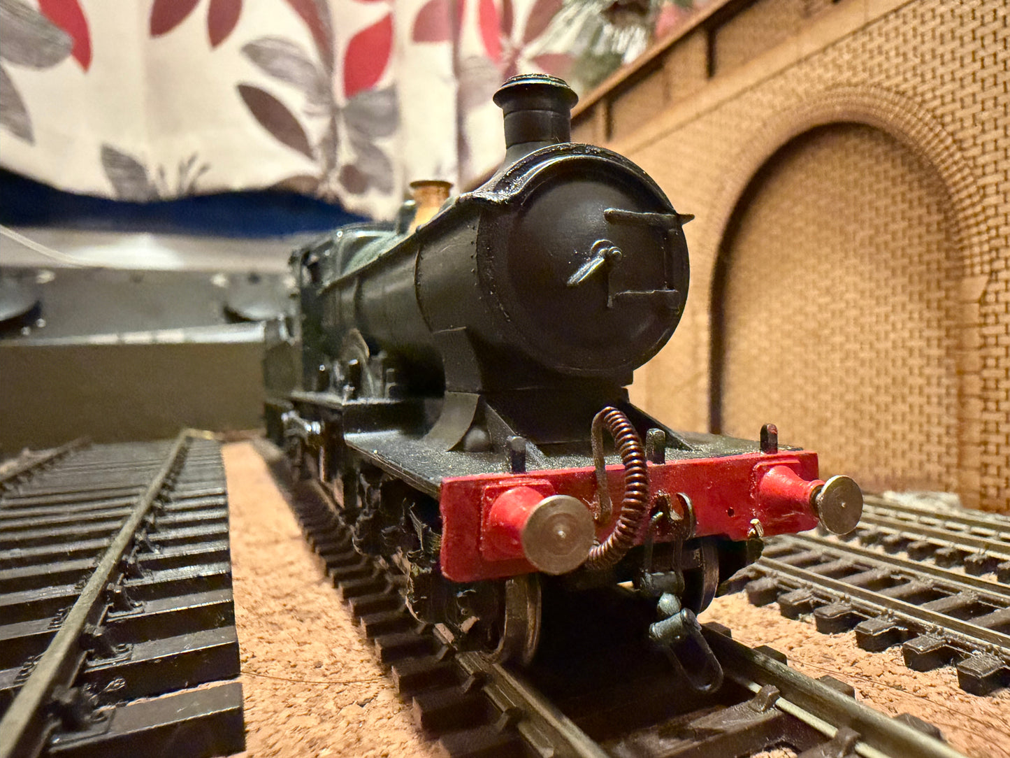 Dapol Kitmaster / Mainline (OO) Great Western Railway 3441 ‘Bird’ Class No.3443 “Chaffinch” in GWR pre 1936 Unlined Green 