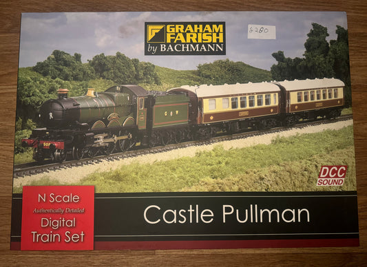 Graham Farish 370-160 (N Gauge) Castle Pullman, Digital Sound Starter Set.