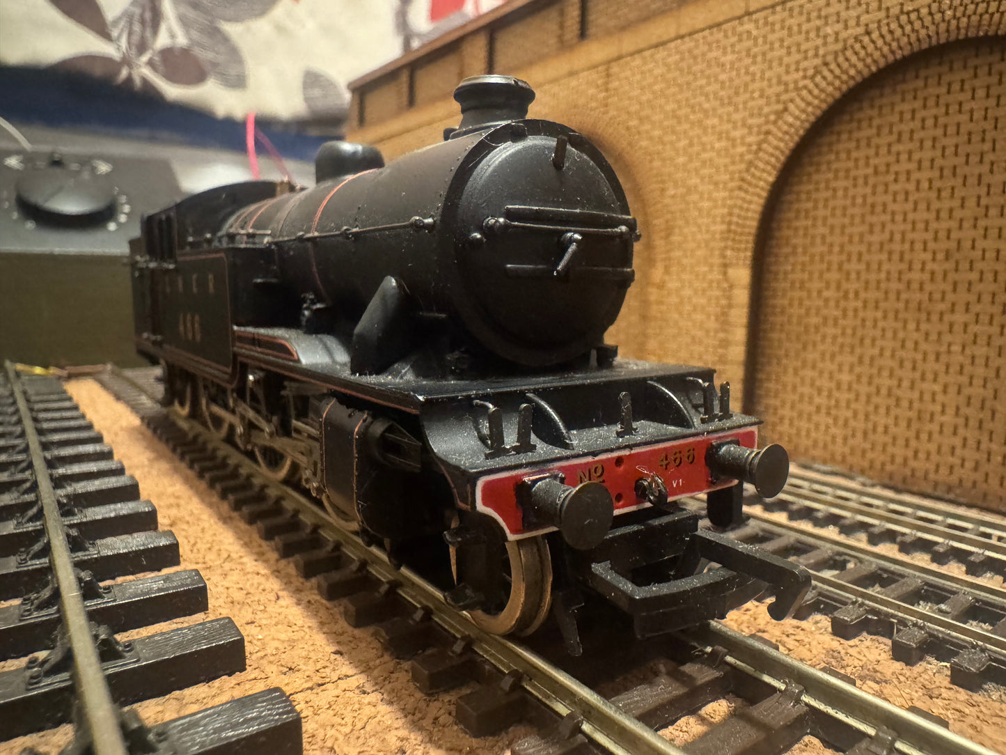 Bachmann 31-603 (OO) London North Eastern Railway V1 No.466 in Pre-war Lined LNER Black