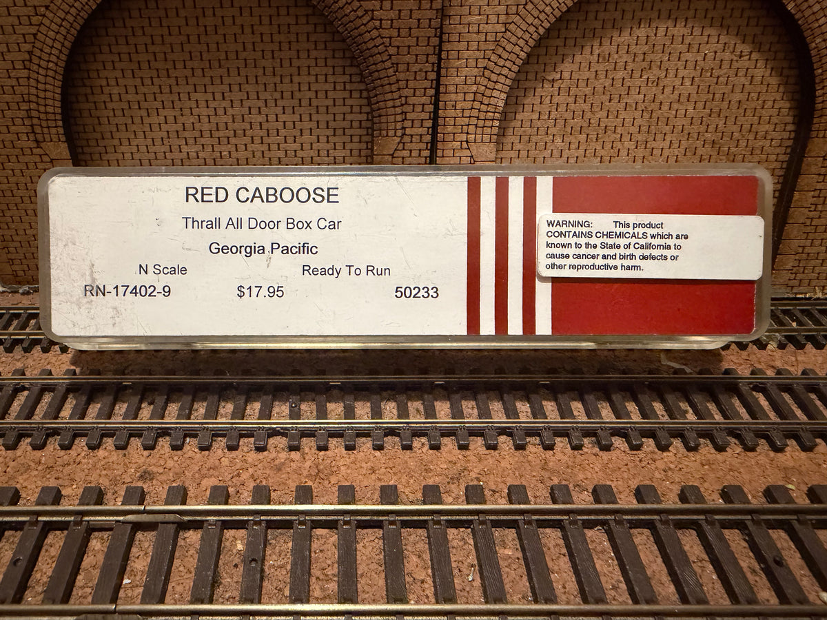 Red Caboose RN-17402-9 (N Scale) Georgia Pacific Railroad, Thrall All Door Box Car No.50233 
