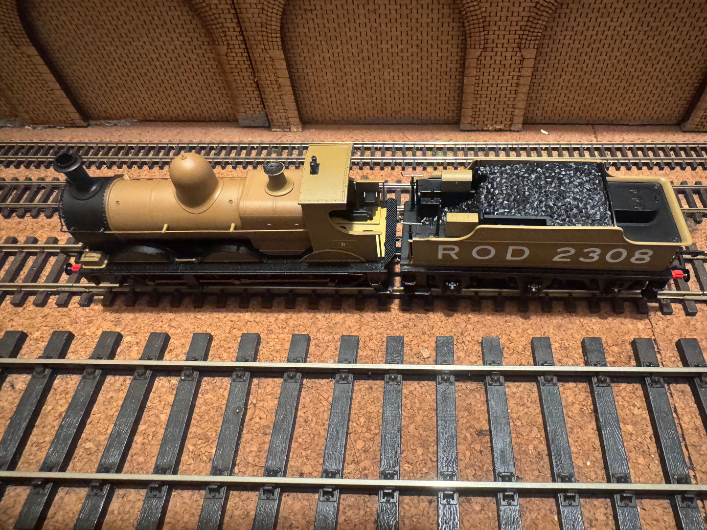 Oxford Rail OR76DG009 (OO) Ex GWR 2301 Class ‘Dean Goods’ No.2308 in WW1 Railway Operating Devision khaki livery. DCC Ready 