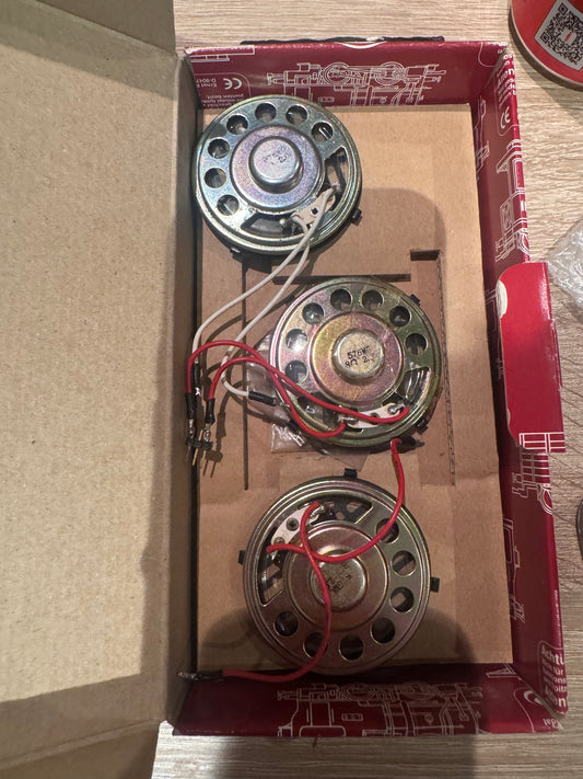 LGB (G Scale) Pack of 3 Speakers 
