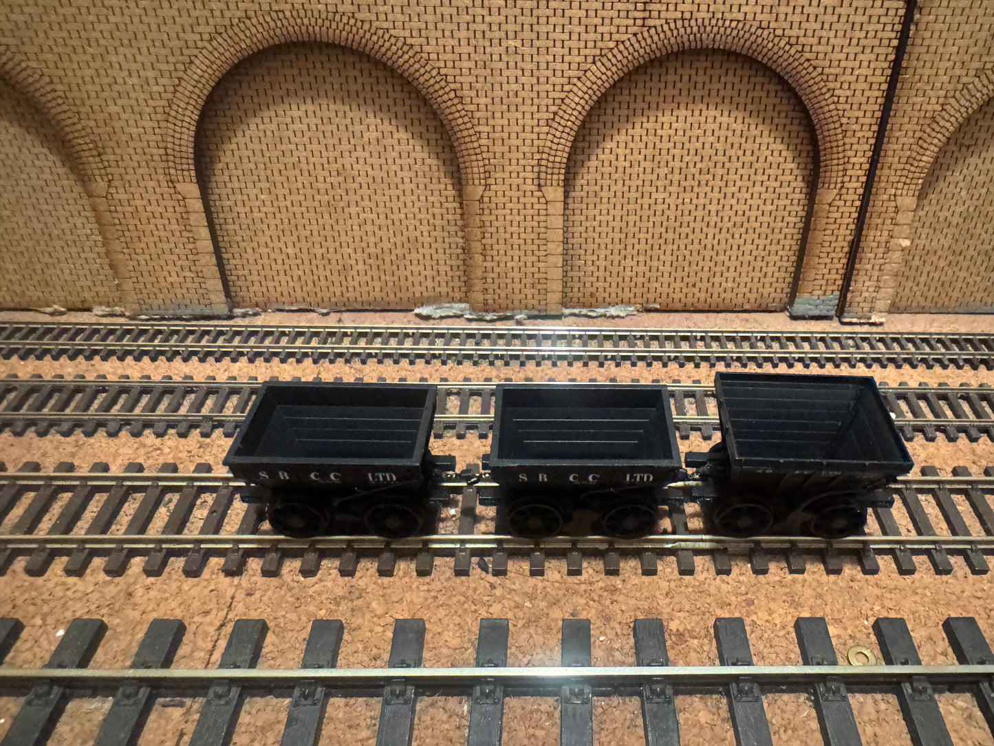 Accurascale ACC2802C (OO) Ex NER ‘Chaldron’ Wagons in Seaton Burn Coal Company Livery. Triple Pack 