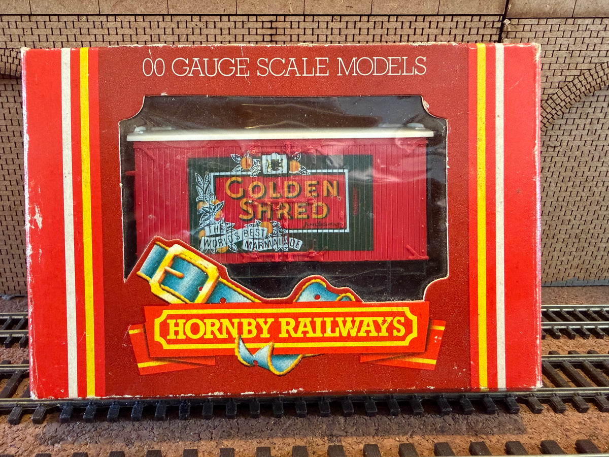 Hornby R.009 (OO) Golden Shred Van