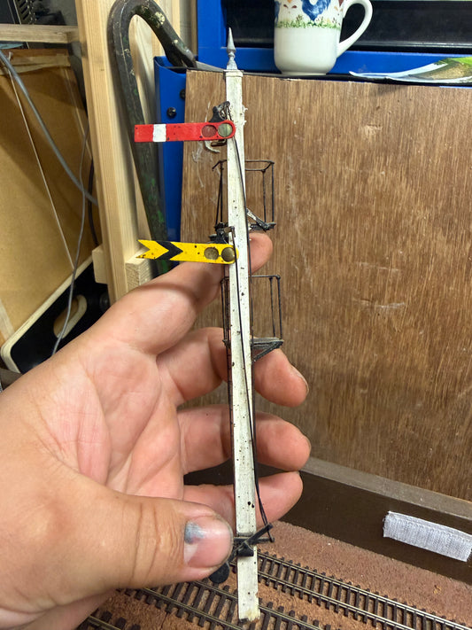 Scratch Built (O) Midland Railway Upper Quadrant Stop and Distant Signal 
