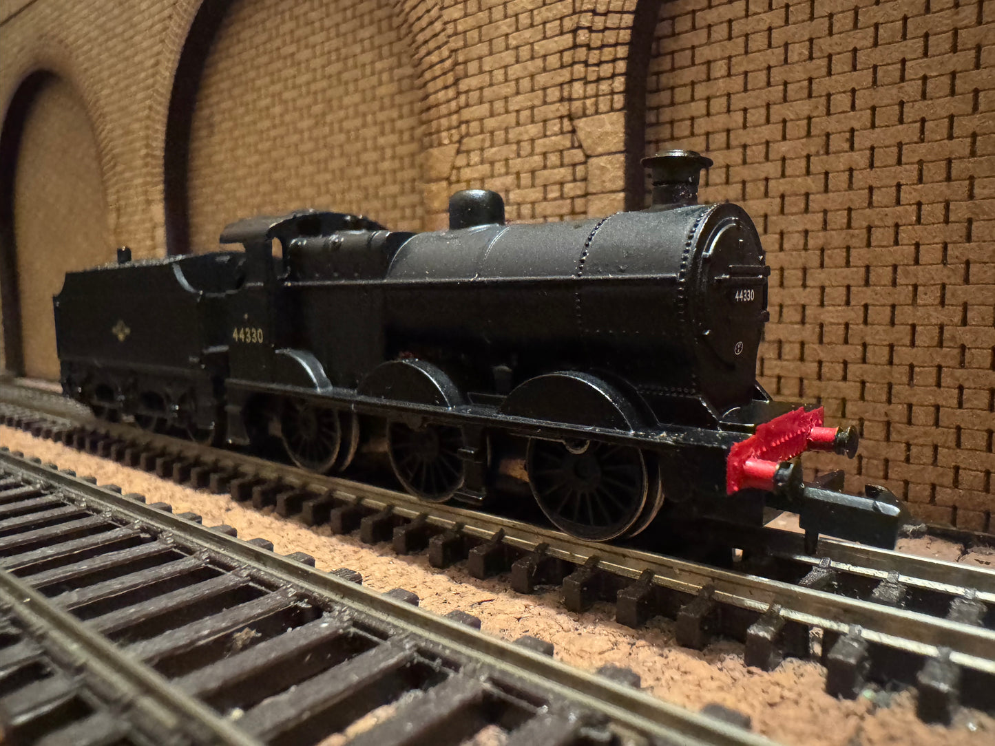 Graham Farish 372-054 (N Gauge) EX LMS ‘Fowler’ 4F No.44330 in unlined British Railways Black. (Shed Code 67A, Crokerhill Depot)
